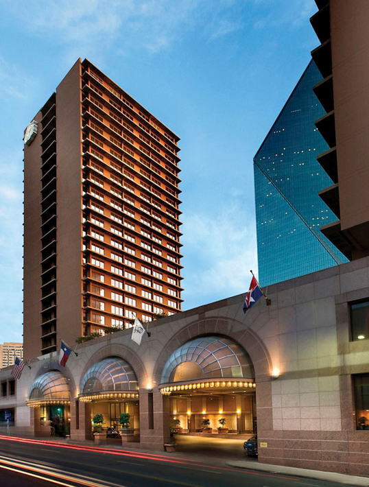 Fairmont Chateau Lake Louise - Luxury Hotel in Lake Louise (Canada)