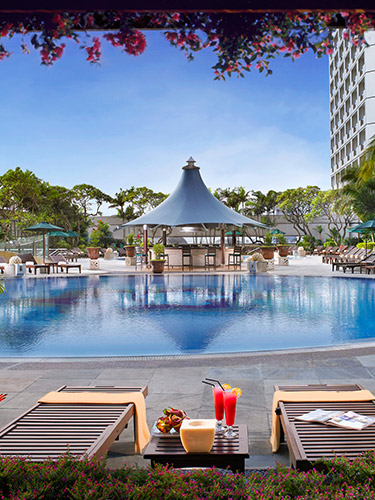 Outdoor Swimming Pools Fairmont Singapore Fairmont Luxury Hotels Resorts