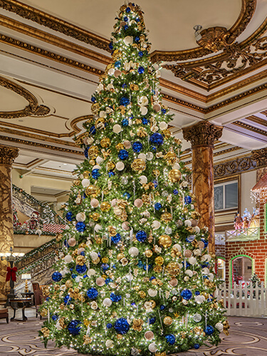 Sofitel New York Revealed a 15-foot Christmas Tree Made of Vintage