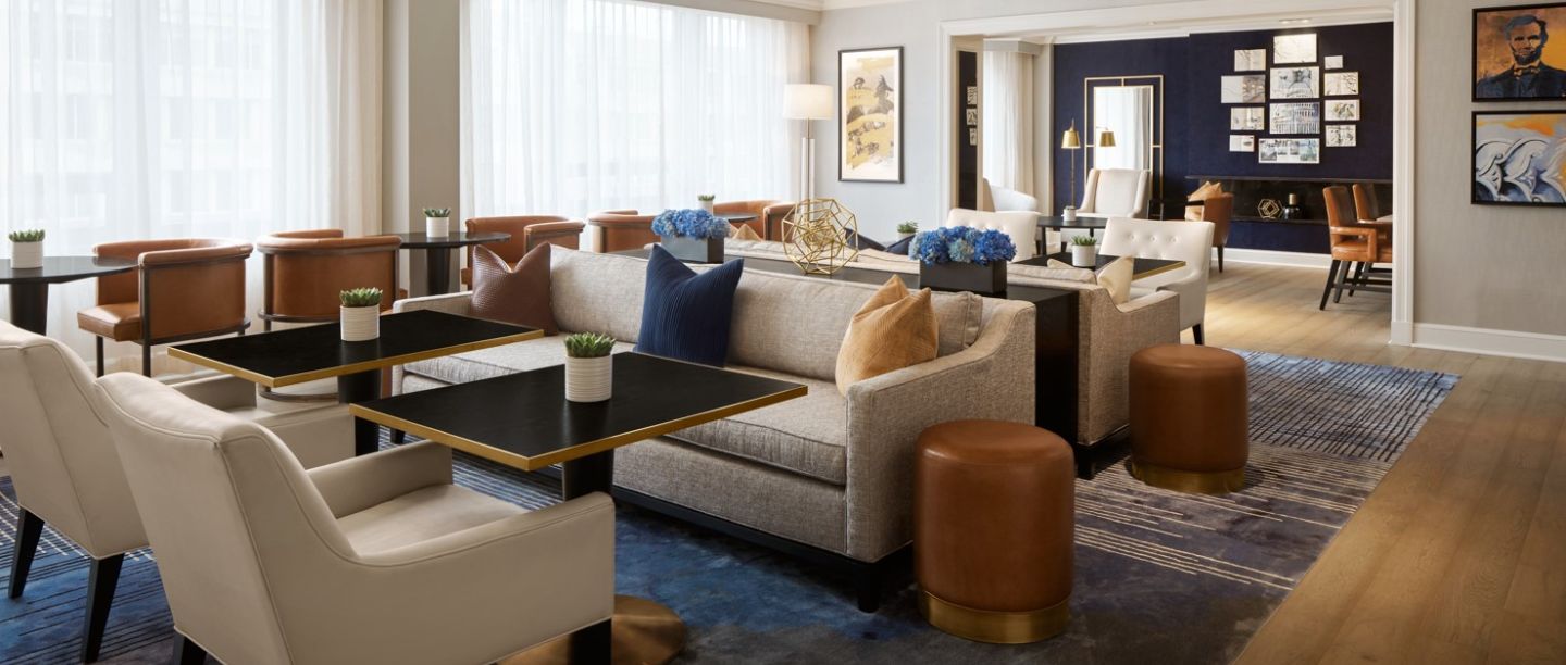 A Touch of Gold - Fairmont Washington luxury Hotel